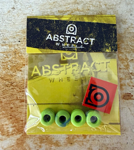 Abstract street fingerboard - abstract, nu
