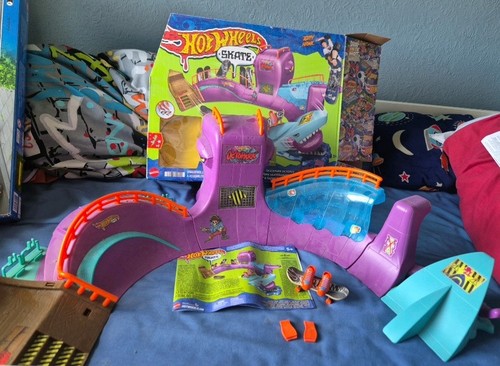 Mattel hot wheels - mattel,
